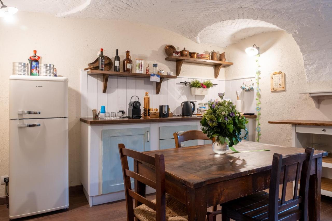 B&B Il Cortile Biella Eksteriør bilde